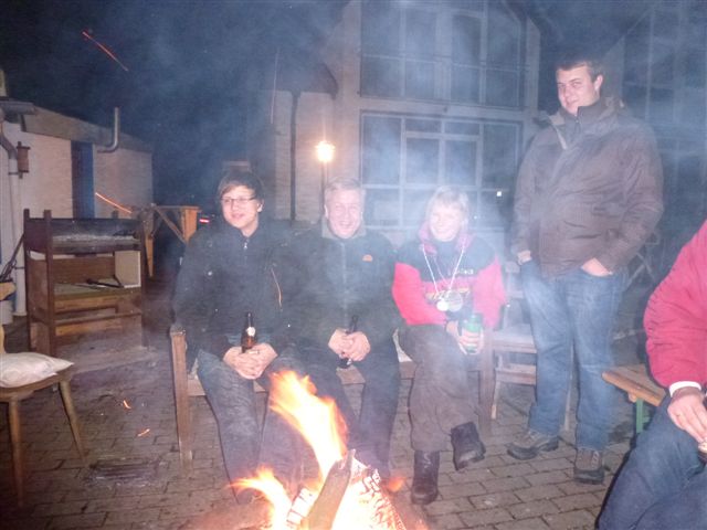 je schoener der Abend desto sp�ter die Gaeste